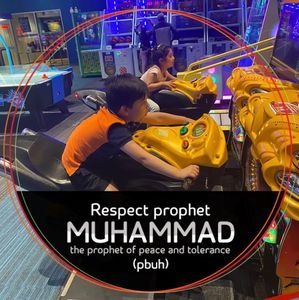 Meet your Posher, Uzma